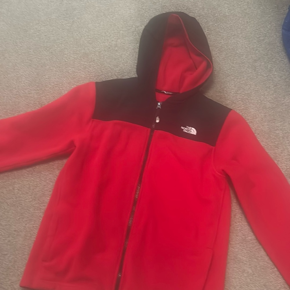 Youth North FaceDenali  fleece with hood. Great used condition. Ships fast!